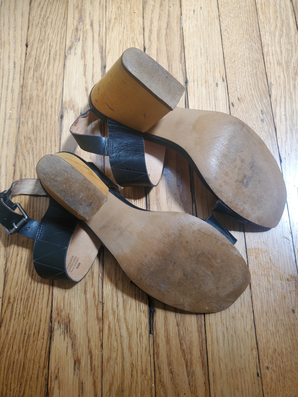 Black Leather Strap Block Heel Sandals with Yellow Wood-Tone Heel - Picture 3 of 7